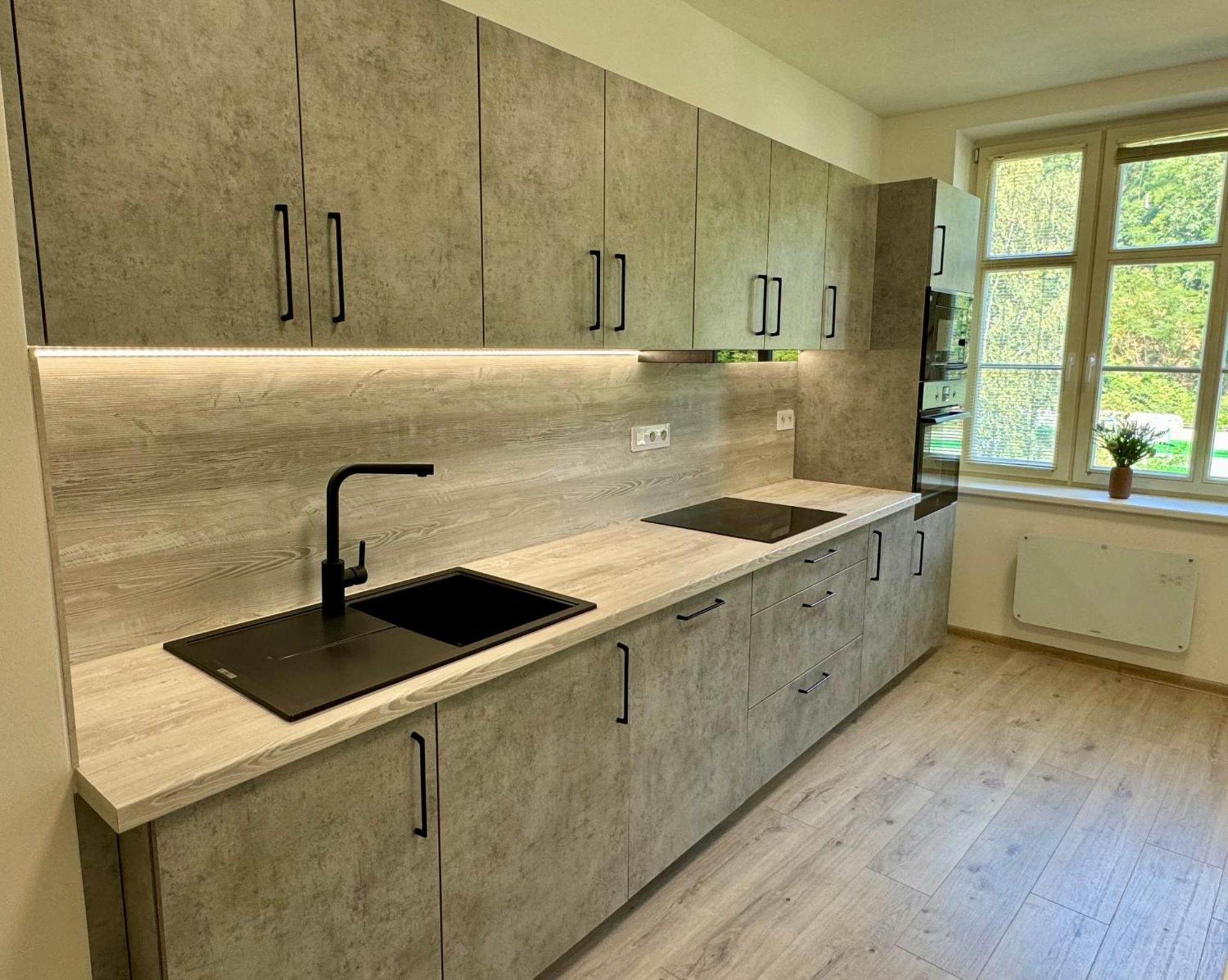 Rivercity Apartments Karlovy Vary Bagian luar foto