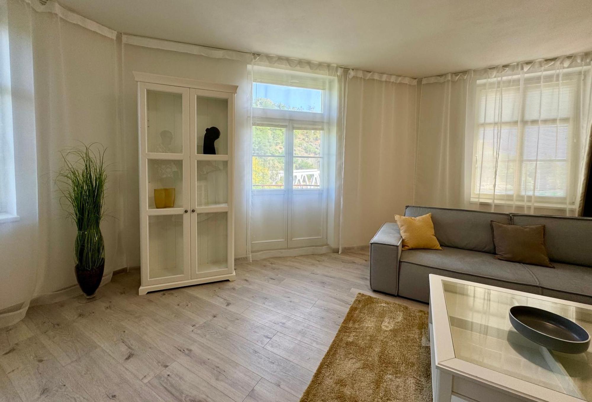 Rivercity Apartments Karlovy Vary Bagian luar foto