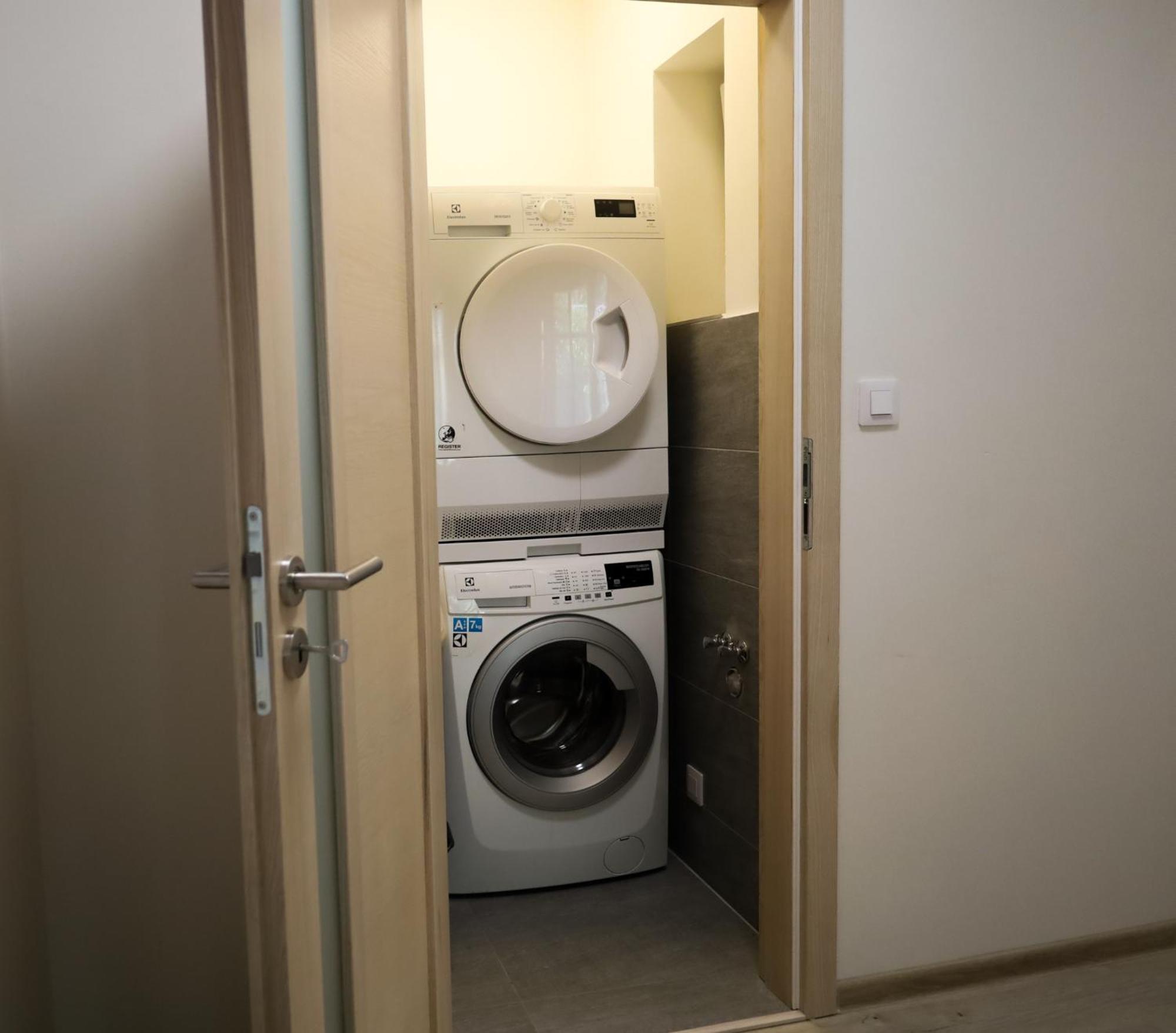 Rivercity Apartments Karlovy Vary Bagian luar foto