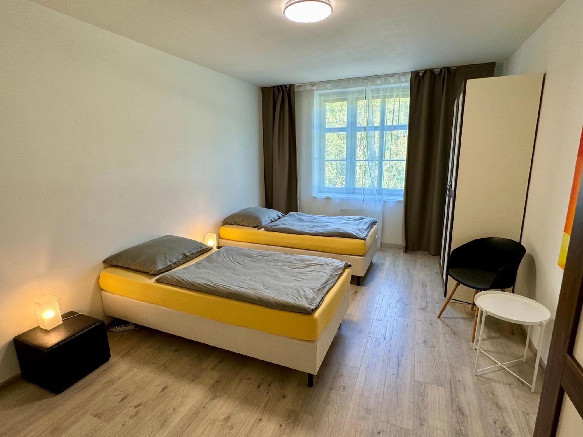 Rivercity Apartments Karlovy Vary Bagian luar foto